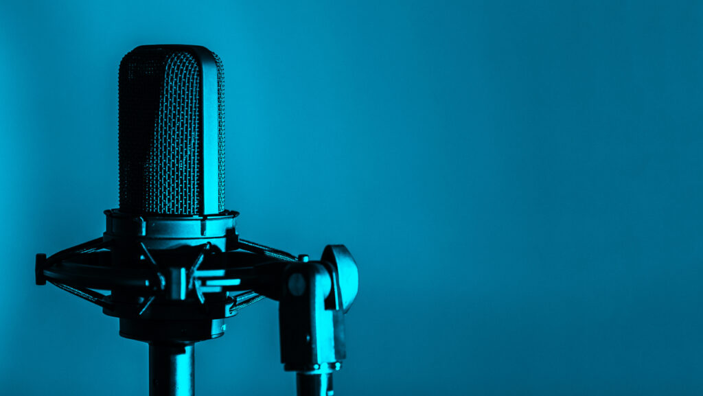 How to Sing Better: 44 Tips from a Real Celebrity Vocal Coach 2021